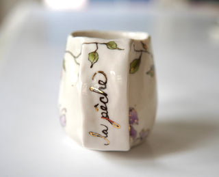 La Pêche Petite Mug