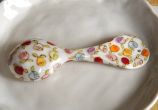 Rainbow Rose Bud & Daisies Spoon